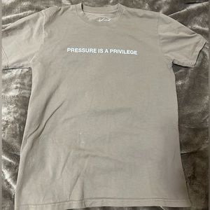 Cbum “ Pressure is privlige “ shirt sz M